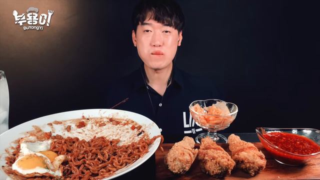 [ASMR] 직접만든 치킨 닭다리🍗 & 짜파게티 먹방ㅣChapagetti & chicken drumsticks ㅣASMR MUKBANGㅣ смотреть онлайн