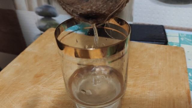 Как Открыть Кокос в Домашних Условиях, Просто и Быстро смотреть онлайн