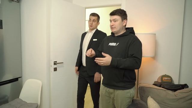 КОРОЧЕ ГОВОРЯ, МОЙ ДРУГ МИЛЛИАРДЕР смотреть онлайн