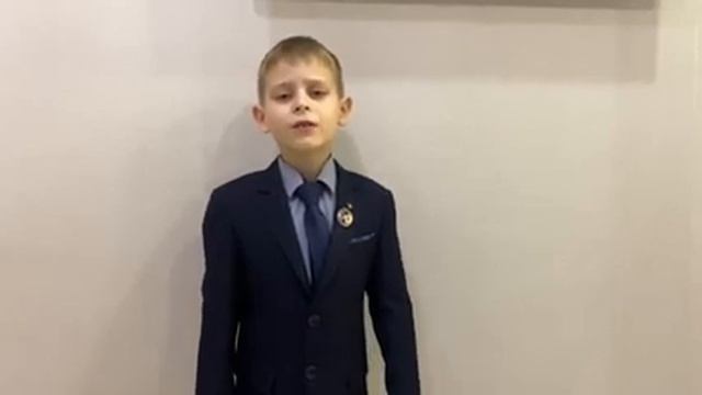Екимов Евгений читает стихотворение «Современные бабушки», автор не известен смотреть онлайн