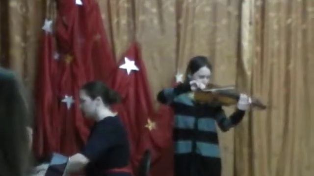 Оля Давыдова(7 класс) - скрипка и Наталья Юрьевна-фортепиано смотреть онлайн