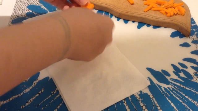 ВКУСНЯШКА ДЛЯ КРОЛИКА|Жизнь Тэсти смотреть онлайн