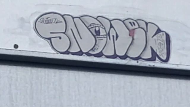 Snowek| Stickerbombing And Tagging + Tutorial For Stickers