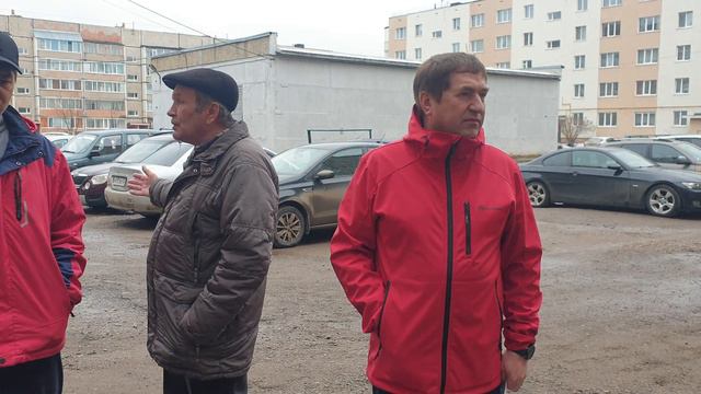 Депутат Галин Ильгам провел собрание с жителями мкд Ленина 31а г. Нефтекамск ч4 смотреть онлайн