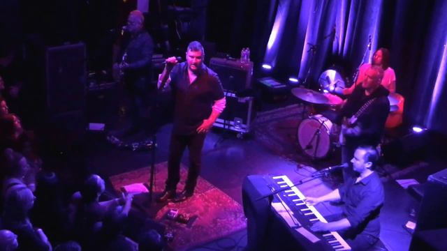 Greg Dulli & The Afghan Whigs - Be For Real (Cincy 3/17/16) смотреть онлайн