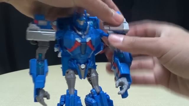 Transformers Prime RID Voyager ULTRA MAGNUS: EmGo's Transformers Reviews N' Stuff смотреть онлайн