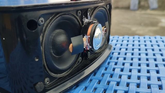 Full Volume Bass Test Coca Cola