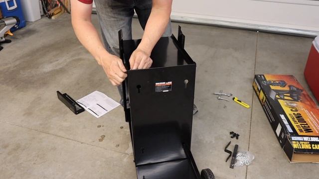 Is This Harbor Freight Welding Cart Worth $30 - Harbor Freight Inside Track Club смотреть онлайн