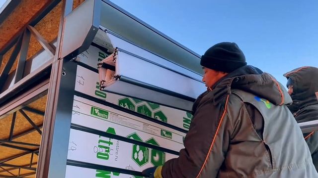 Прозрачные рольставни из поликарбоната. Монтаж смотреть онлайн