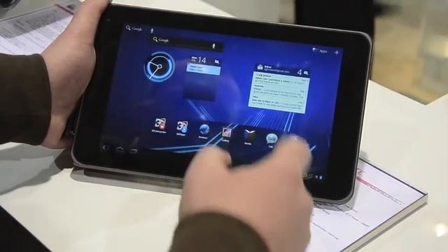 MWC 2011 LG Optimus Pad test смотреть онлайн