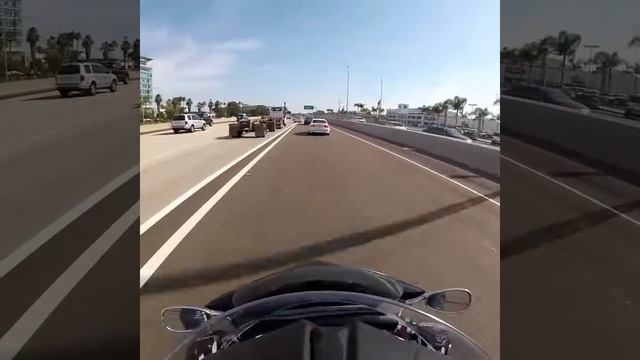 [Мотоциклы] Безопасная езда в междурядье в Калифорнии, 2017 смотреть онлайн