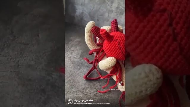 Anatomical Heart in Hand CROCHET PATTERN PDF Original Halloween Gift Human Hand Gift to Doctor смотреть онлайн