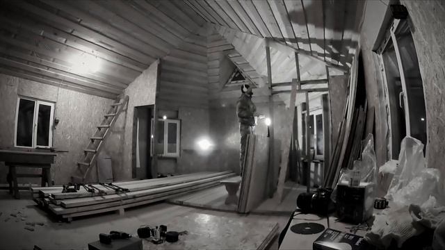 День жизни священника. Собрание, вода и черно-белая работа в храме. смотреть онлайн