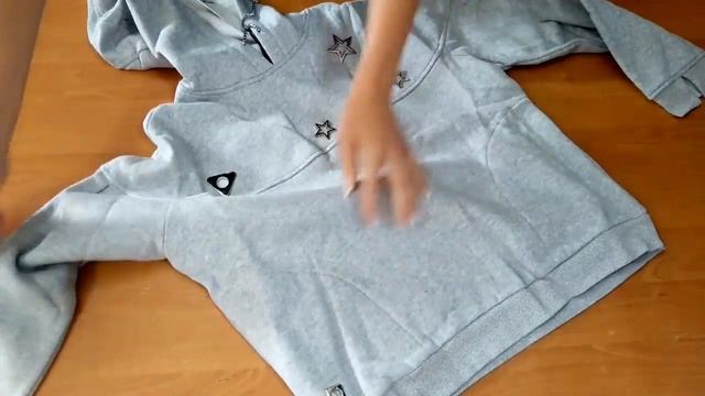 Батники, кофточки женские 7,25€ шт (лот 2125) смотреть онлайн