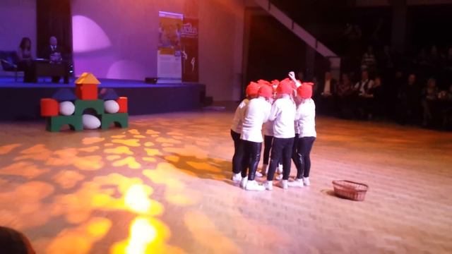 ANGRY BIRDS na TANEČNÍ GALASHOW 24.10.2015 v RCO Olomouc смотреть онлайн