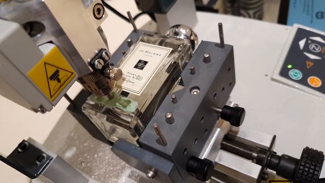 Jo Malone | Peony and Blush Suide смотреть онлайн