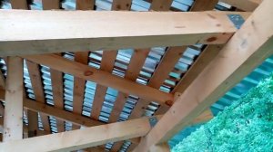 Деревянный навес для автомобиля своими руками