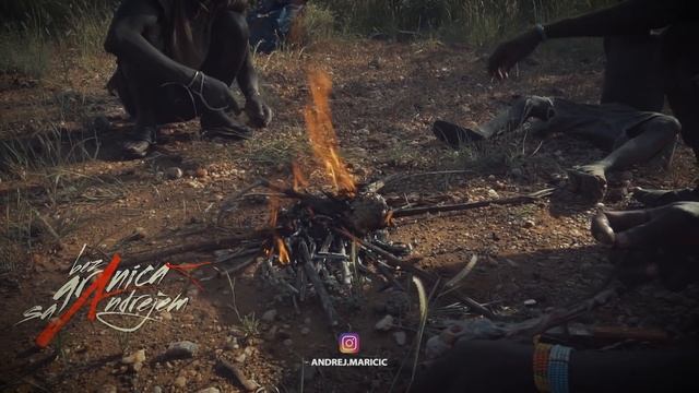 POTRESNE SCENE! Kako sam sa Bušmanima u lovu pojeo galagija | Putopis Tanzanija смотреть онлайн
