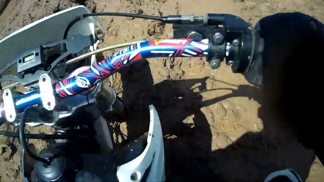 Тизер. Девушка на мото. Гряземес на газотрассе. Поездка до живого родника. смотреть онлайн