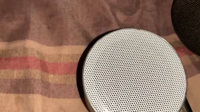 Unboxed Review of the Techup Bluetooth Speaker :-) смотреть онлайн