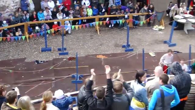 Knights Fight 2 смотреть онлайн