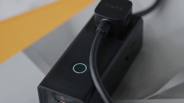 BUDGET Tech Gadgets UNDER $10/20/50 - Gift Guide December! смотреть онлайн