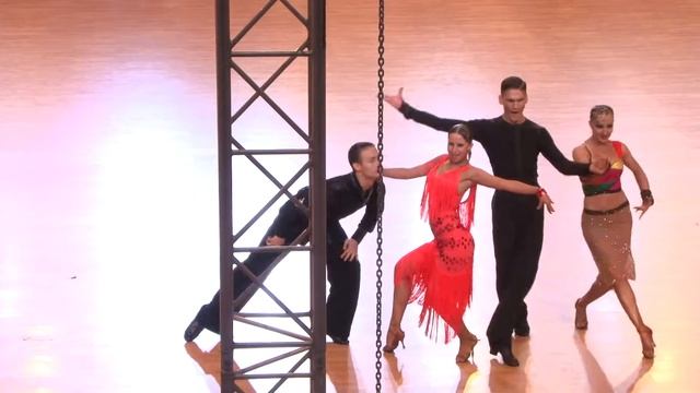 Savchenko Pavel - Shirokih Tatyana, 1.2 Cha-Cha-Cha смотреть онлайн