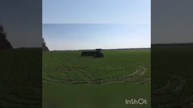 Весеннее внесение селитры сеялками! Вносим удобрение и даём кислород корням! смотреть онлайн