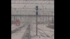 Я знаю точно что диспетчер ждёт, но без машиниста поезд не пойдет.