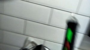 Как найти скрытую проводку в стене и обрыв провода