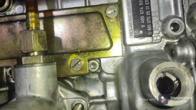 تركيب مضخة الديزل لسيارات المرسيدس 190 calage pompe injection Mercedes 190 /310/410..... смотреть онлайн