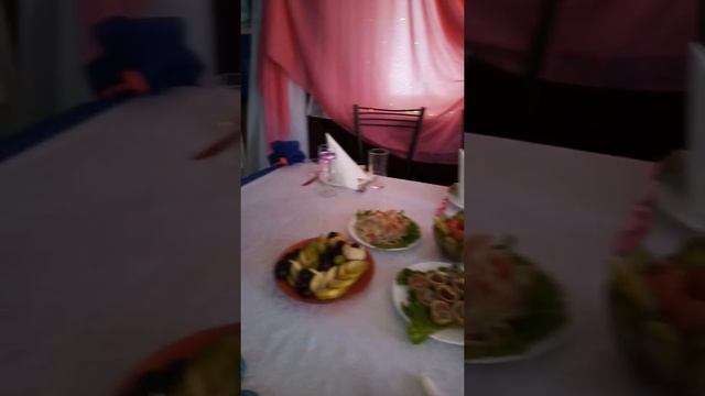 Оформление свадьбы в розовом, сереневом и синем цвете кафэ,, Логово,, г. Тулуна смотреть онлайн