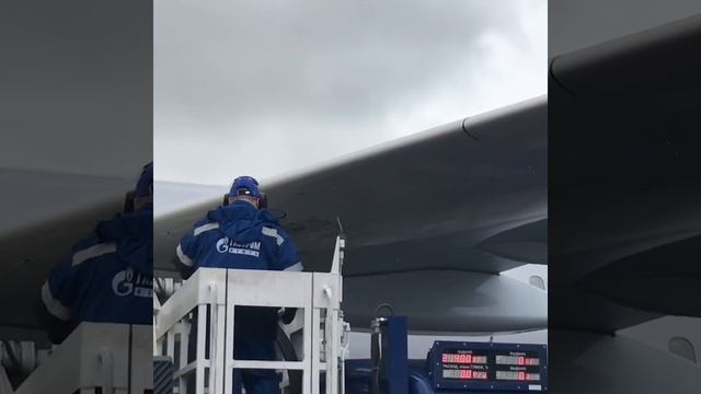 Заправка самолёта авиакеросином смотреть онлайн