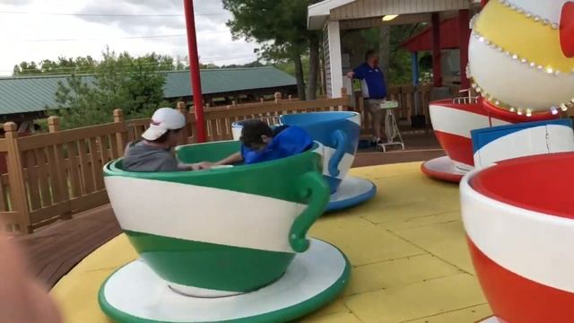 Holiday World 2021 Passholder Preview Day смотреть онлайн