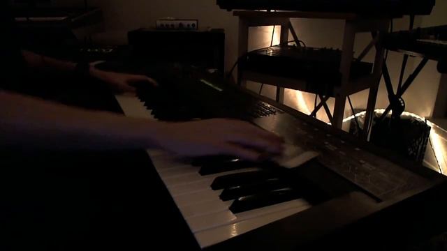 Roland D-50: Improv- 'Magic' (ValHalla Wurli) смотреть онлайн