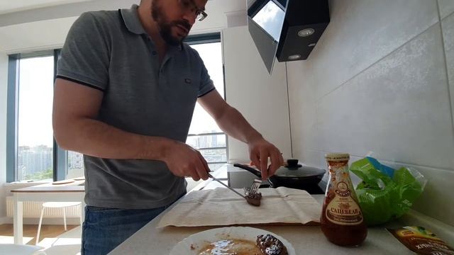 Готовим шаурму (биф ролл?) дома легко и просто смотреть онлайн