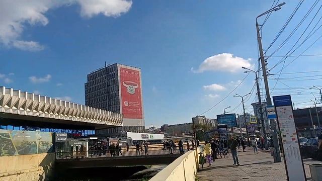 Памятник старого поезда на Привокзальной площади в Ростове-на-Дону 10 Ноября 2023 года смотреть онлайн