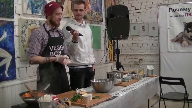 Мастер-класс по приготовлению чечевичного супа. Веган Фест Весна! 2016 смотреть онлайн