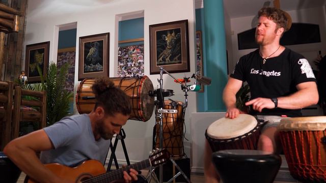 Mini Guitar and Djembe Jam - Mistaken Enemy смотреть онлайн