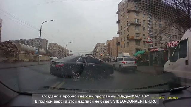 Пересечение двойной сплошной и езда по встречке смотреть онлайн