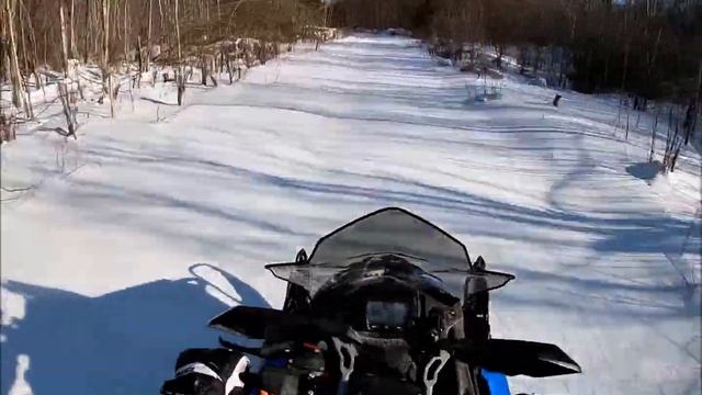 POLARIS XCR SWITCHBACK POWDER RUN смотреть онлайн