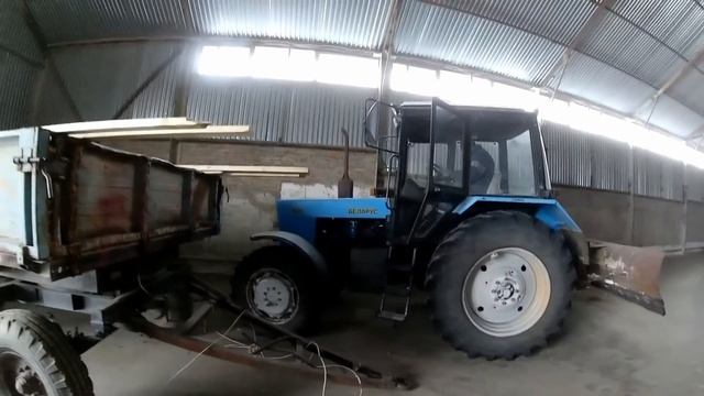 ТРАКТОР МТЗ 82 vs МТЗ 826 | MTZ 82П vs MTZ 826 смотреть онлайн