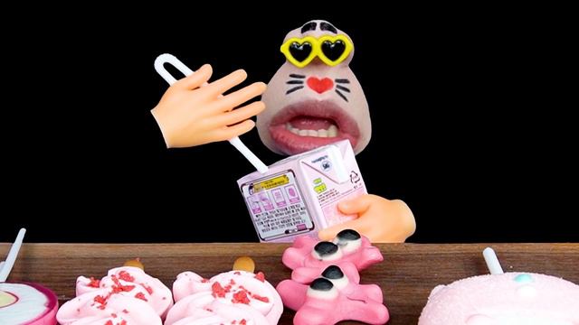 Mukbang :) Pink Food ICE CREAM, CANDY, STRAWBERRY MILK, PINK HAND JELLY Realmouth 주멍이 смотреть онлайн