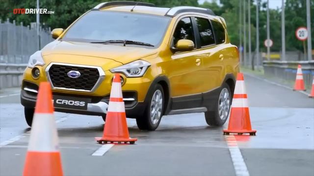 Datsun Cross 2018 Review Indonesia | OtoDriver | Supported by Solar Gard смотреть онлайн