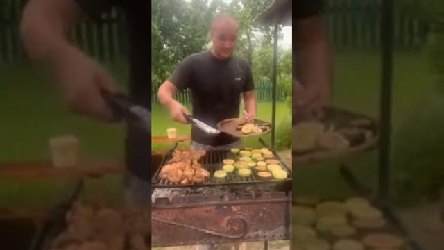 Готовлю Дорадо у своего сына на днюхе! смотреть онлайн