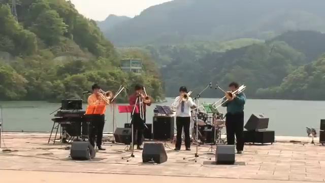 When The Saints Go Marching In(Trad) - Trombone Quartet WHY? смотреть онлайн