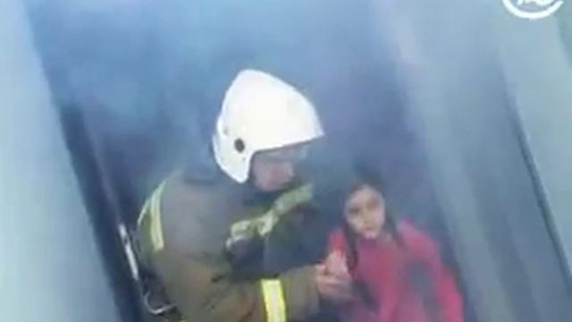 Эвакуация при пожаре, 1 мин. смотреть онлайн