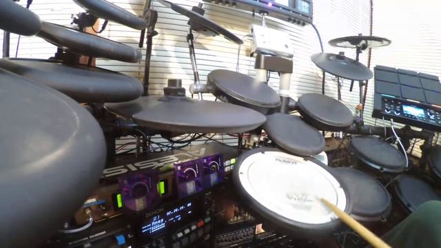 B19 Drum Cover (19) Ames : The Bluetones смотреть онлайн