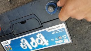 здох акамулятор topla 75а