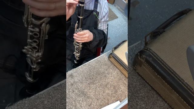 Playtest Video: Vito Reso-tone 3 Clarinet смотреть онлайн